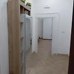 La Maison De L'italie * Neapol
