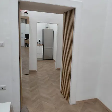 La Maison De L'italie